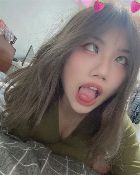 pinay teen ahegao|@ahegao.